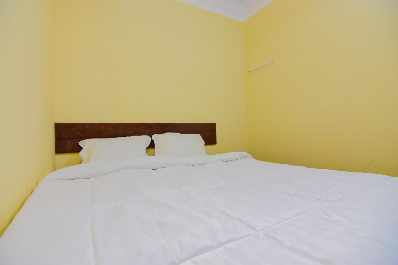 Spot On 30735 Dreamland Guest House Dispur Dış mekan fotoğraf