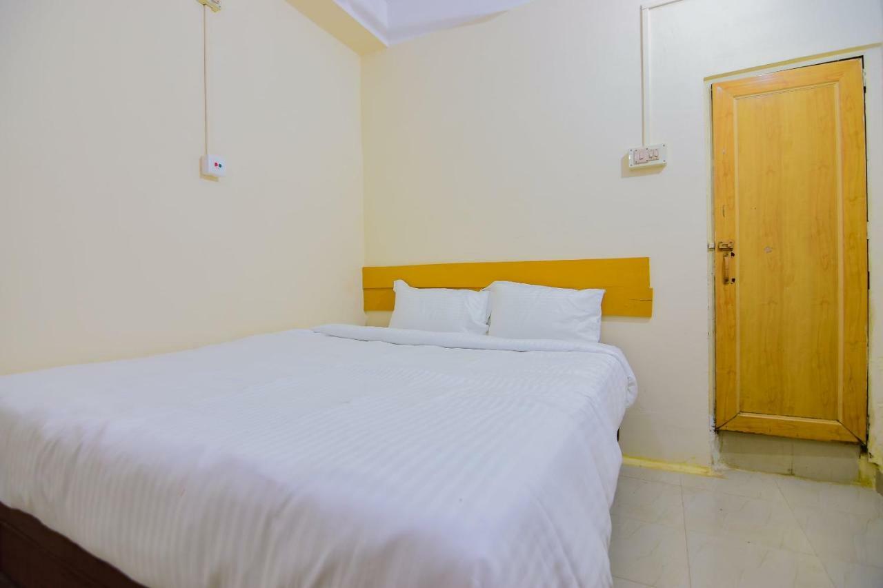 Spot On 30735 Dreamland Guest House Dispur Dış mekan fotoğraf